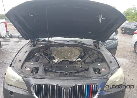 2011 BMW 750I xDrive из США, поврежденный, VIN WBAKC6C54BC394675